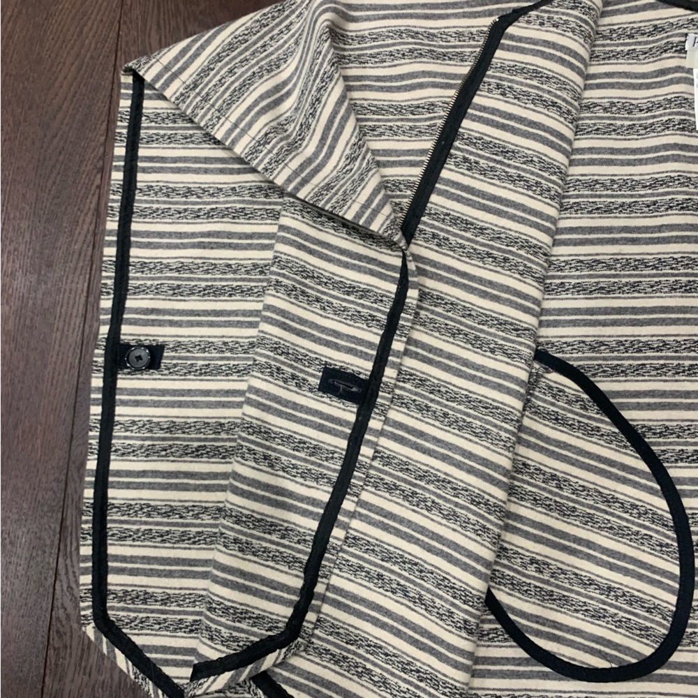 Pendleton Wool Cape - image 4